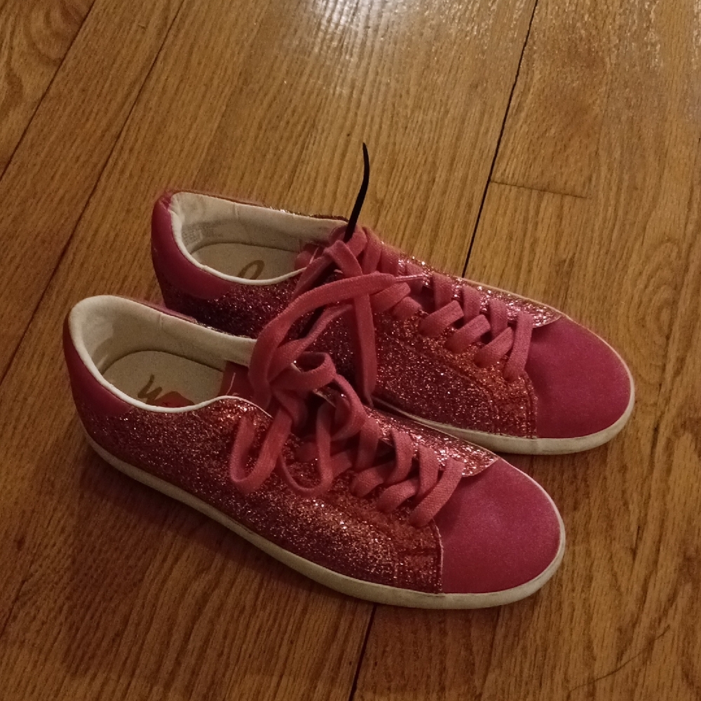 Women’s Glitter Lace-Up Sneakers - Pink